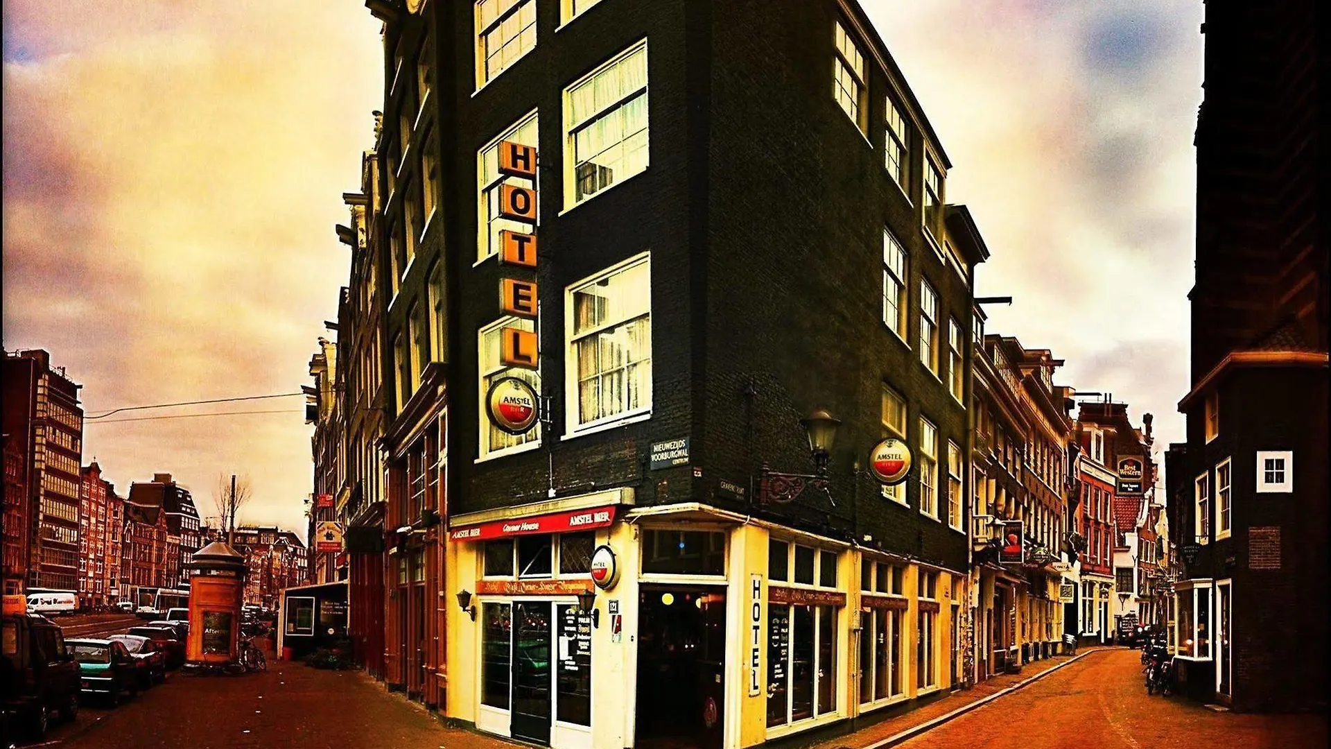 Hotel Corner House Amsterdam 0*,